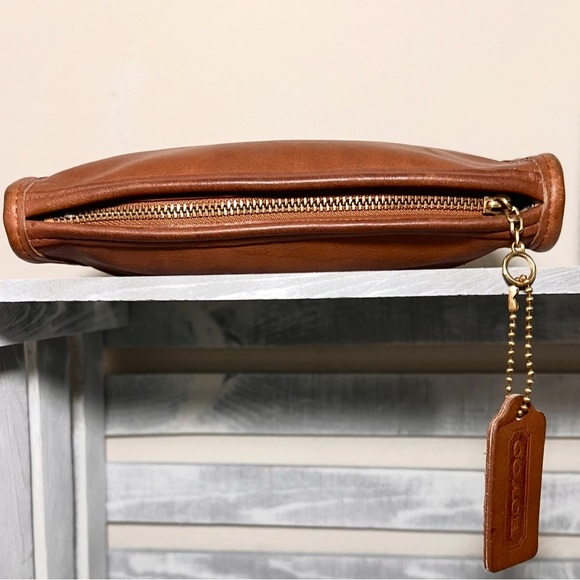 COACH Vintage Chunky Case British Tan Leather Pouch Bag 7165 - Picture 4 of 7